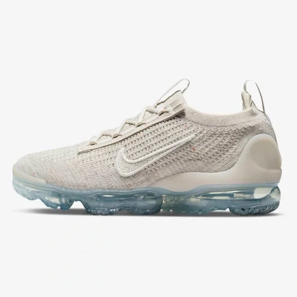 Nike Air VaporMax Flyknit - Picture 10 of 10